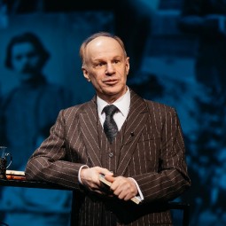 Спектакль «Наше все… Максим Горький. Детство»