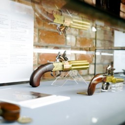 Выставка «Потайное оружие XVIII-XX вв»