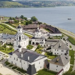Экскурсия в Свияжск на теплоходе