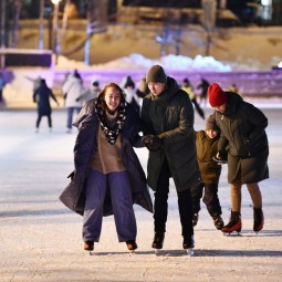 День всех влюбленных на катке в парке «Черное озеро» 2026