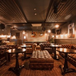 Lounge-bar «The Snob»