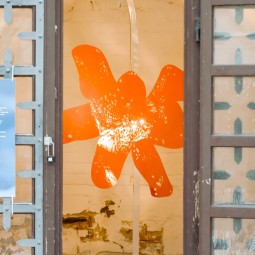 Выставка «На златом крыльце сидели»