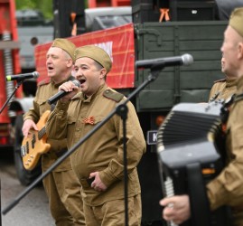 Концерт «Поем всем двором» 2026