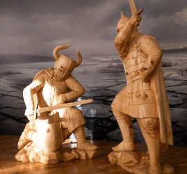 Выставка «Победоносная Россия в искусстве народных художественных промыслов»