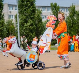Фестиваль колясок «Бәләкәч-фест» 2026