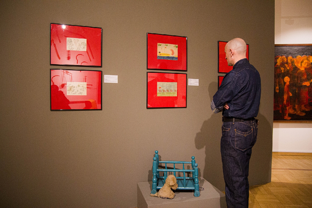 Выставка «Судьбы, высеченные на камне»